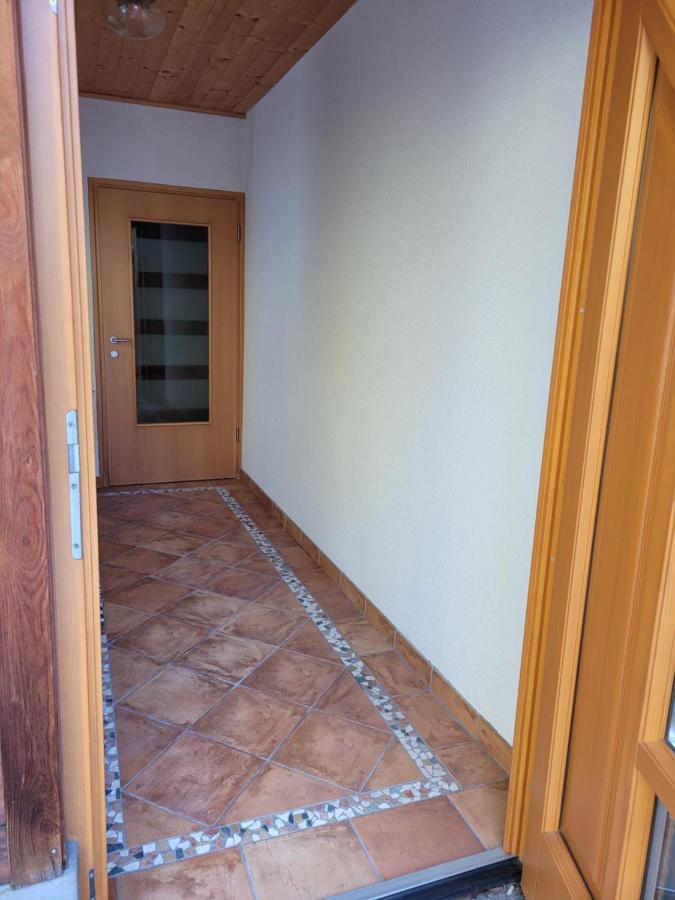 Ferienwohnung Max Murzzuschlag Bagian luar foto