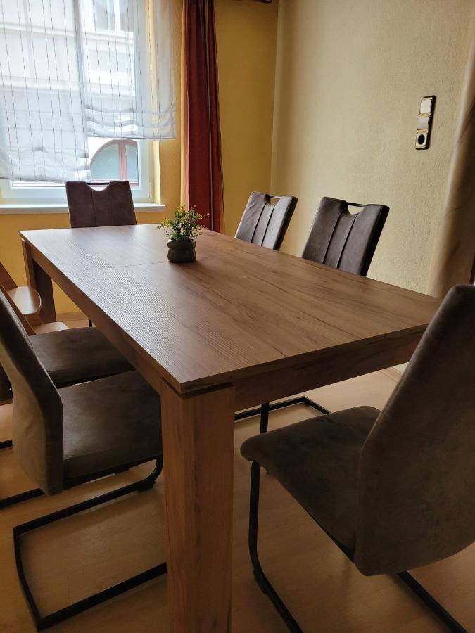 Ferienwohnung Max Murzzuschlag Bagian luar foto